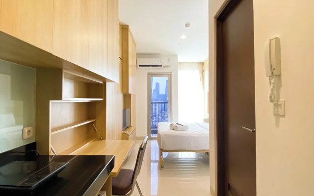 Modern Design And Homey Studio Ciputra World 2 Apartment