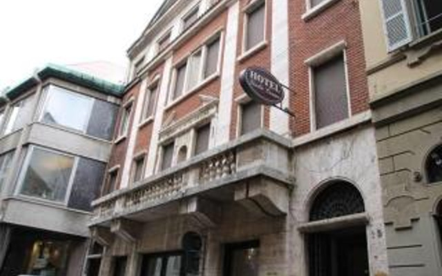 hotelImage