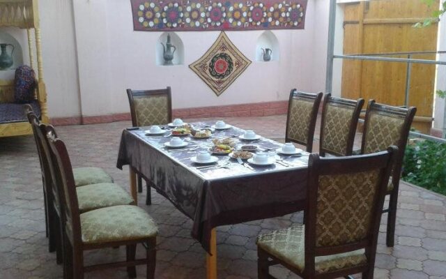 Guest House Orzu