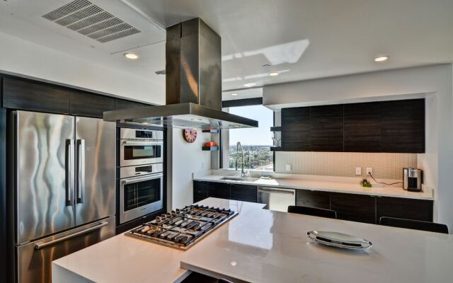 Superstar Condo in Downtown PHX