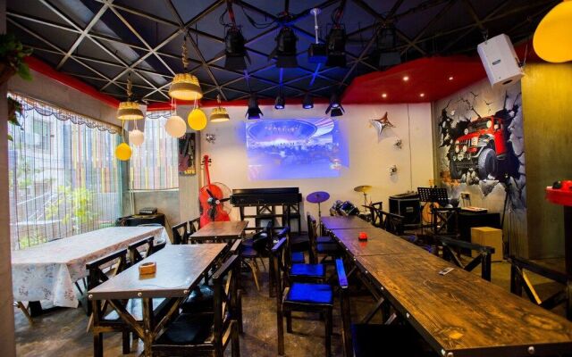 Music Community Homestay