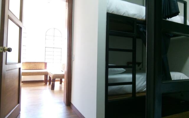 Media Luna Hostel Bogota