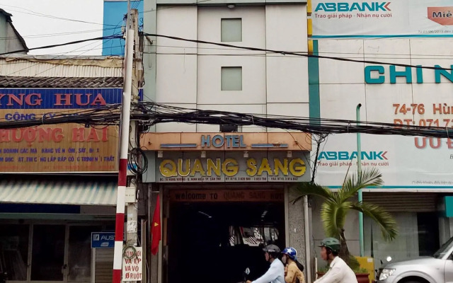 Quang Sang Hotel
