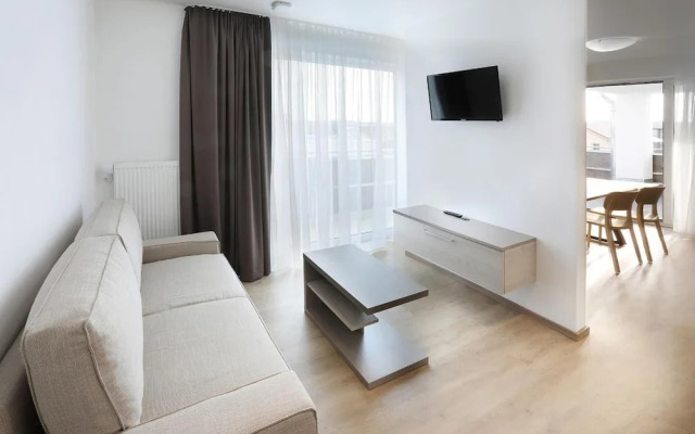 Apartment Hotel 37