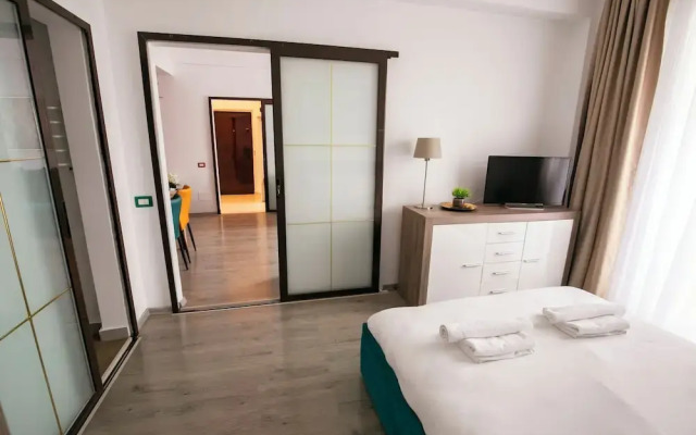 Metropole Apartments University Square