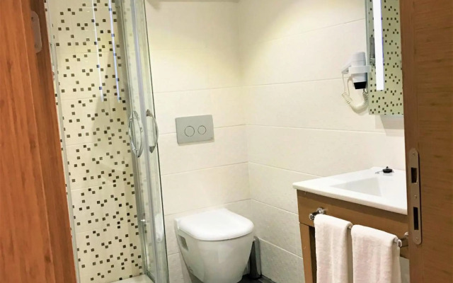 Golden Inn Hotel Uzungol