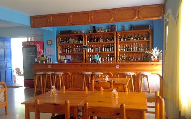 Haritos Hotel