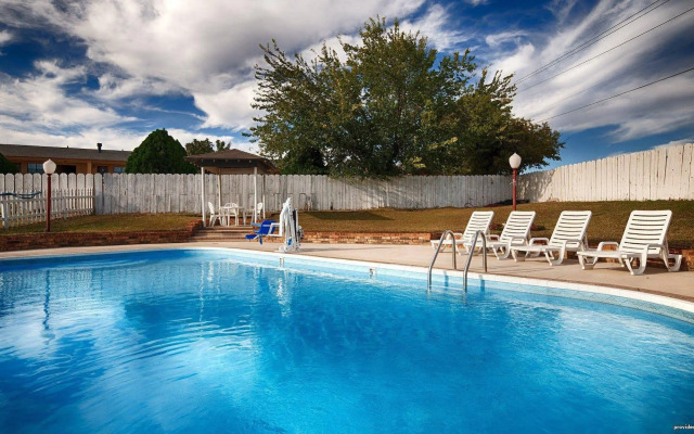 Scottish Inn Decatur