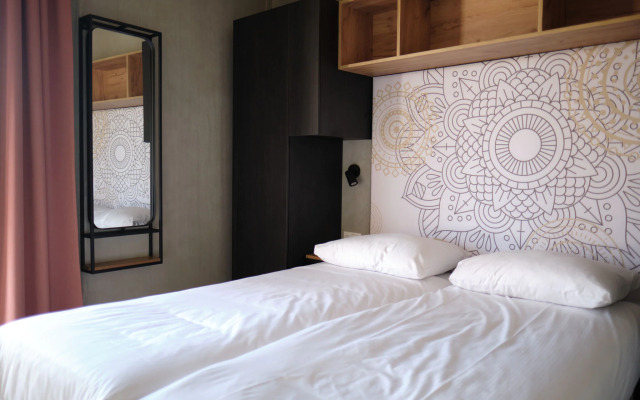 Luxury Hill Lodge, 2 Bathrooms, Near Maastricht