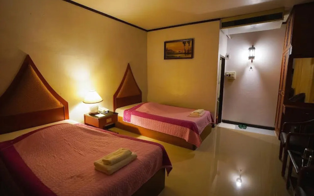 Rimchan Resort Hotel