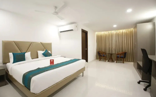 OYO 11411 D Suites
