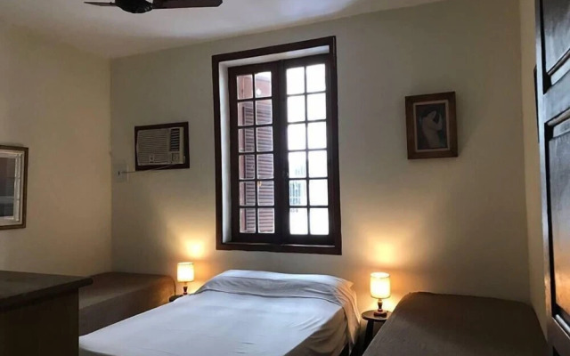 S. Castro 203 - GHS 38137