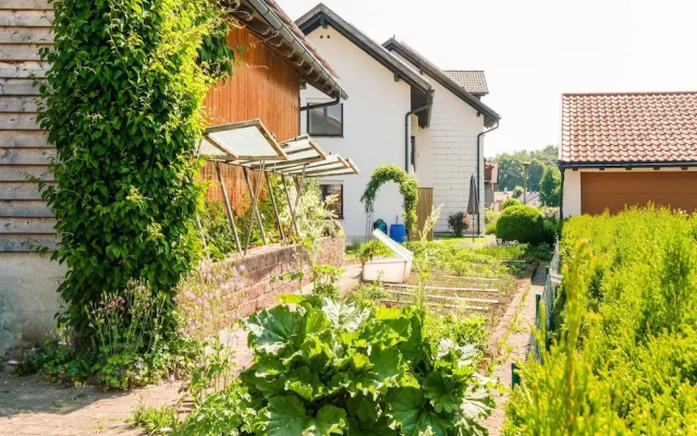Flat in Wildsteig With Furnished Garden