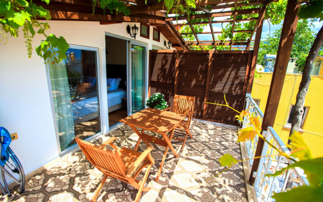 Lemon Villa - Adult Only
