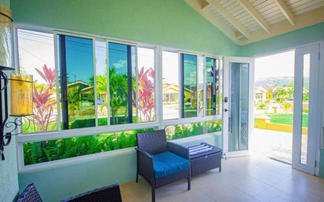 3BR Villa in Drax Hall Country Club