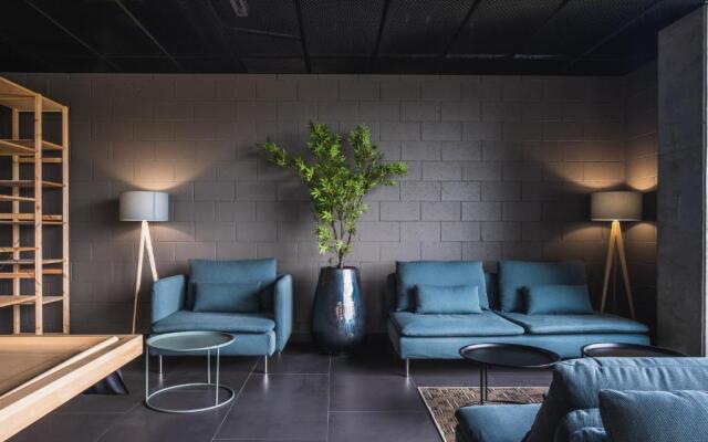 Eduard House by Larsen