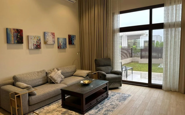 One-bedroom Escape With Scenic View