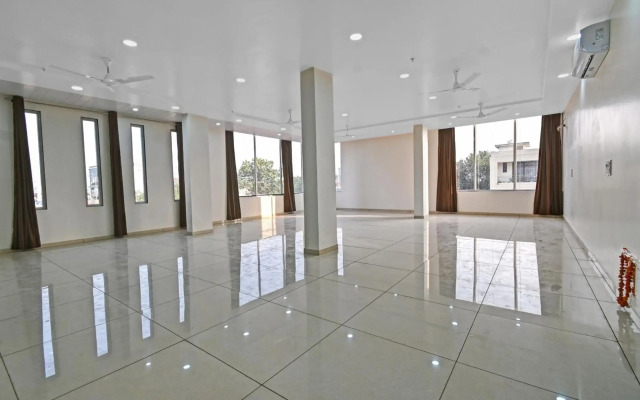 OYO Townhouse 504 by My Stay