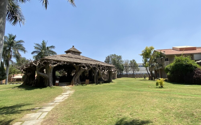 Regenta Resort Golden Amoon