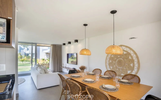NLU - Full-featured Condominium at Marceneiro Beach