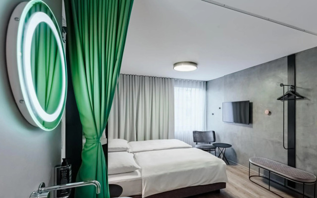 Sheraton Paris Charles de Gaulle Airport Hotel