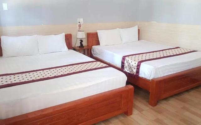 Anh Dong Hotel