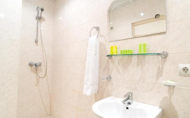U Yashi Guest House