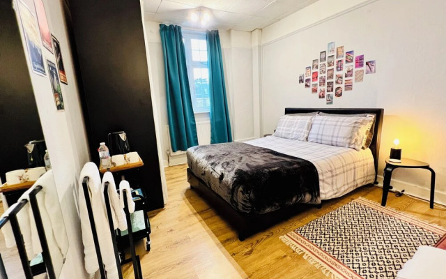 Rest Boutique Notting Hill