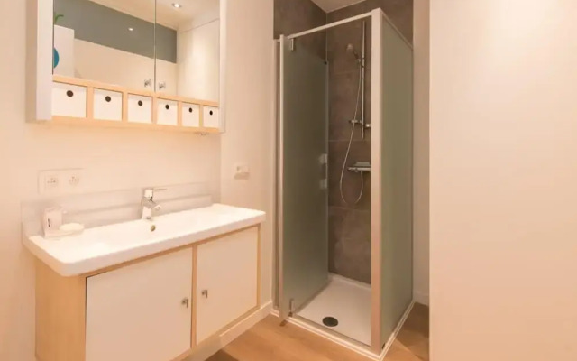 Tasteful Apartment Near the Beach