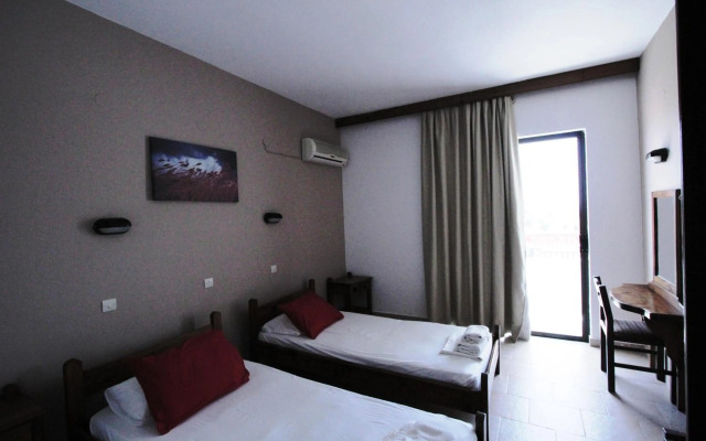 Platon Hotel