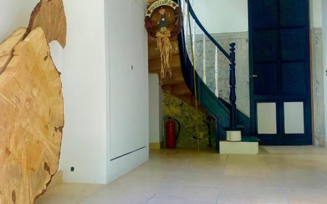 la Tour d'Héloïse - 10' de Bruxelles