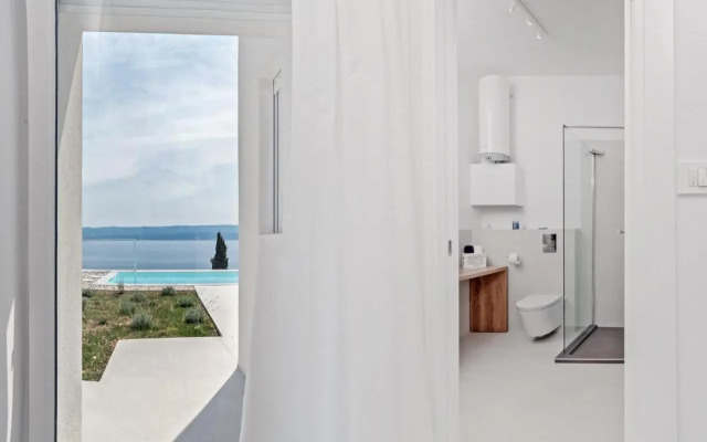 Villa V - private pool, special location & surroundings