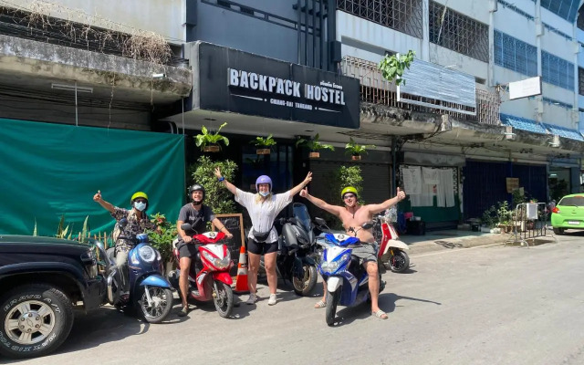 Bus Station 1 Hostel