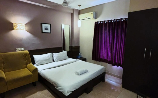 Empire the Grande Suites