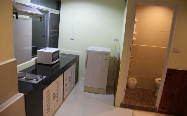 OYO 75486 Anna Residence Jomtien