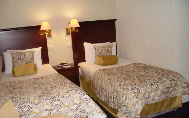 Sleeping Bear Hotel Dorchester