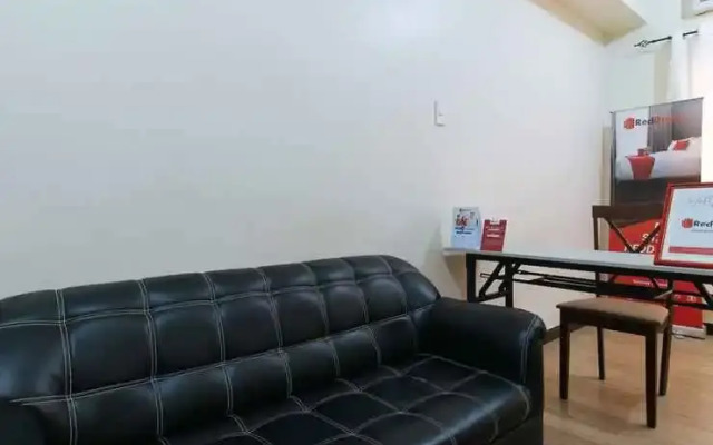 RedDoorz @ Dolce Cabanas Beach Resort