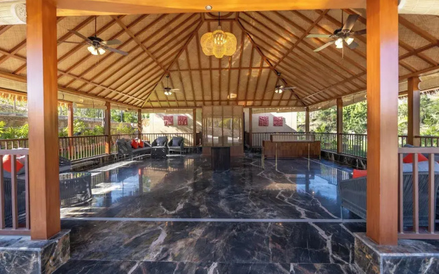 Tree of Life Amara Resorts & Spa Udaipur