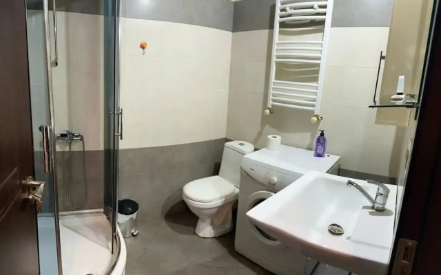 Qeroli apartment