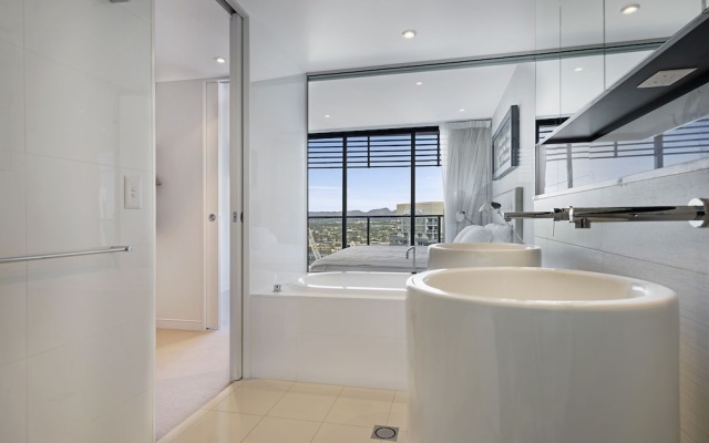 Holiday Holiday The Oracle – Bathroom – Gold Coast