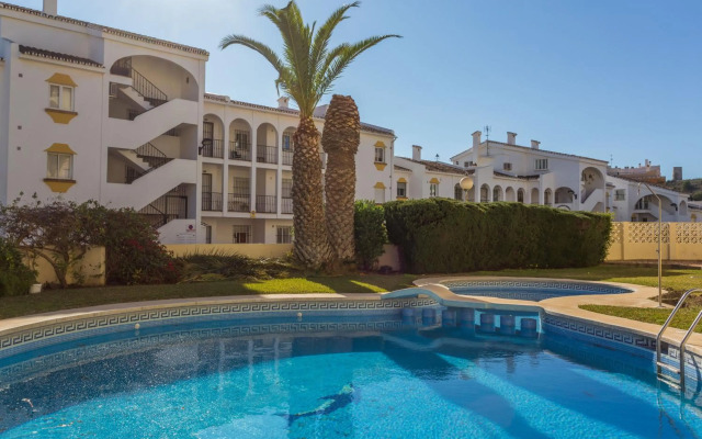 Tranquilo apto 2habs con WIFI AC PISCINA