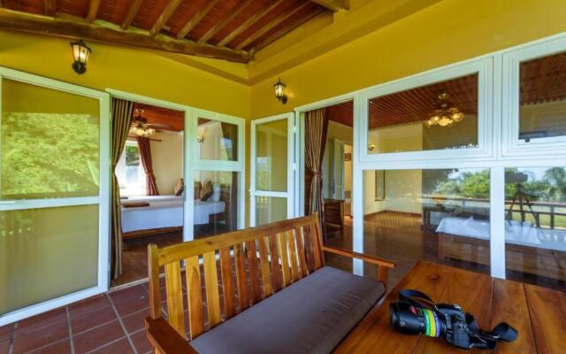 Mango Beach Resort