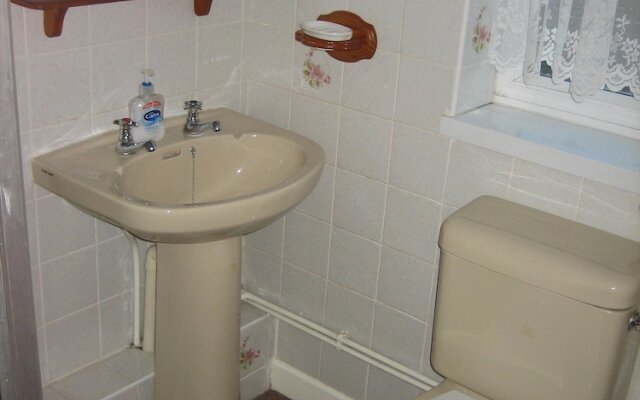 Four Seasons Guest House