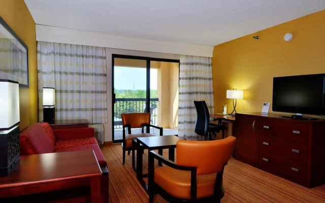 Courtyard by Marriott Indianapolis South