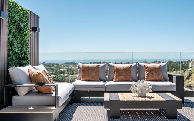 Oasis325- Top class penthouse with stunning views