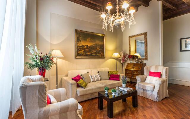 Casa Opera in Lucca With 2 Bedrooms and 2 Bathrooms