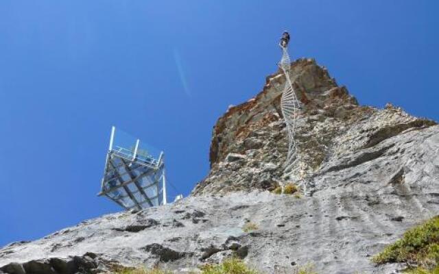 Berghotel Wildstrubel