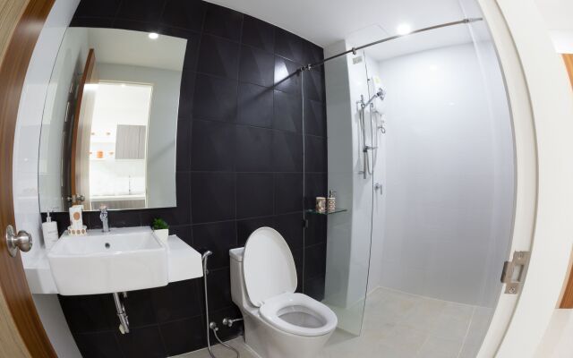 Condo in Kata in Ozone - A519