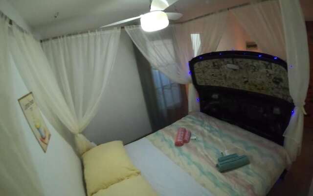 Hotel Space 4 U - Aeroporto Curitiba