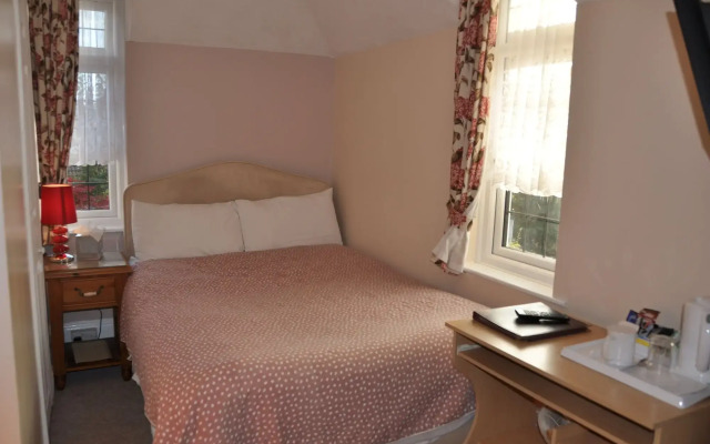 Walcot House